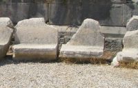 Senovinio amfiteatro Myra prabangūs krėslai